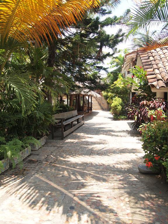 Hotel Santa Fe Puerto Escondido  Exterior photo